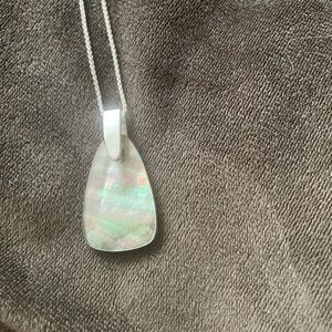 Elegant Silver Pendant Necklace